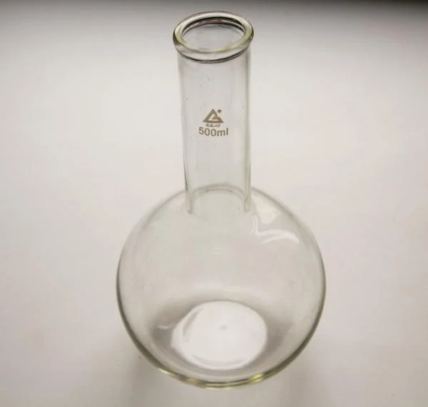 Колба 500 мл стекло (с дозатором на 10 мл для отмеривания жидкости)