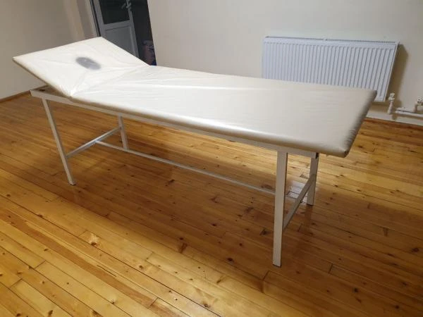 Массажная кушетка