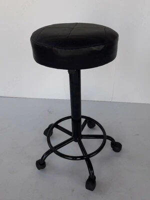 Стул крутящийся