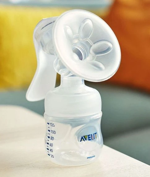 Ruchnoy molokootsos Philips Avent Comfort, 125 ml SCF330/40