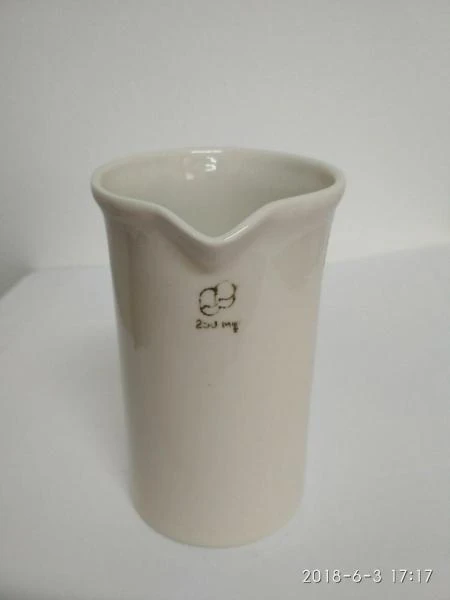 Стакан фарфоровый №3 150 мл (длина =50мм, высота=90мм)