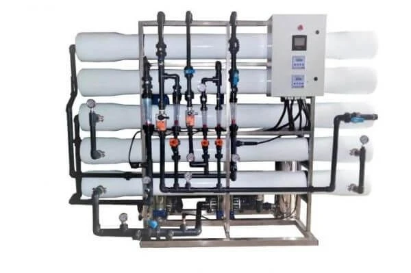 Sistema obratnogo osmosa s uzlom podmesa Litech Aqua Desolt NSR 3S (3m3 / chas po permeatu)