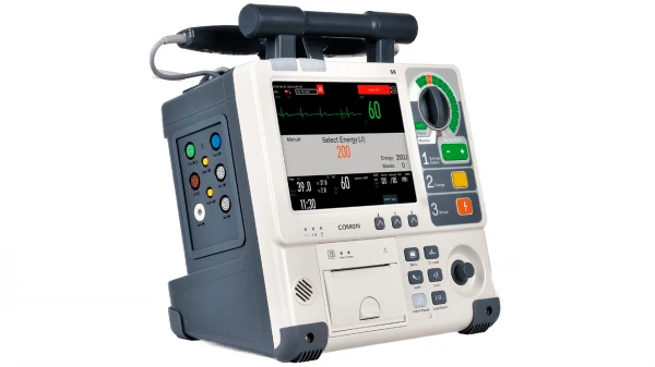 Defibrilator S8