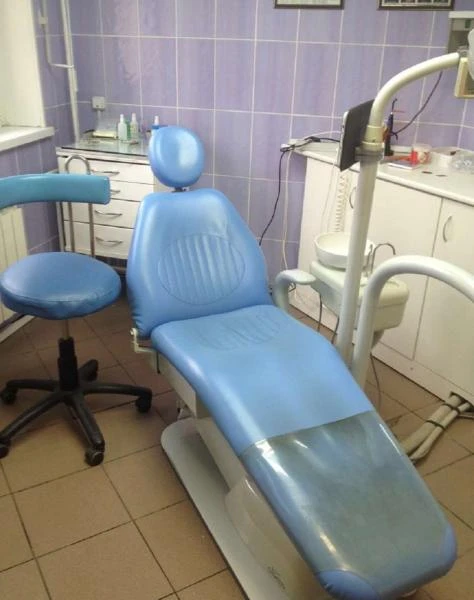 Стоматологическое кресло