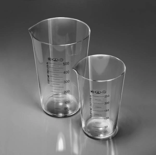 Menzurka laboratornaya 500 ml
