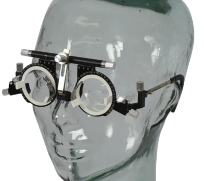 Universalnaya probnaya oprava TF-70