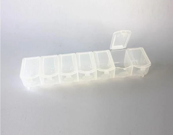 Таблетница на 7 ячеек (oрганайзер, футляр, контейнер, кейс, аптечка)