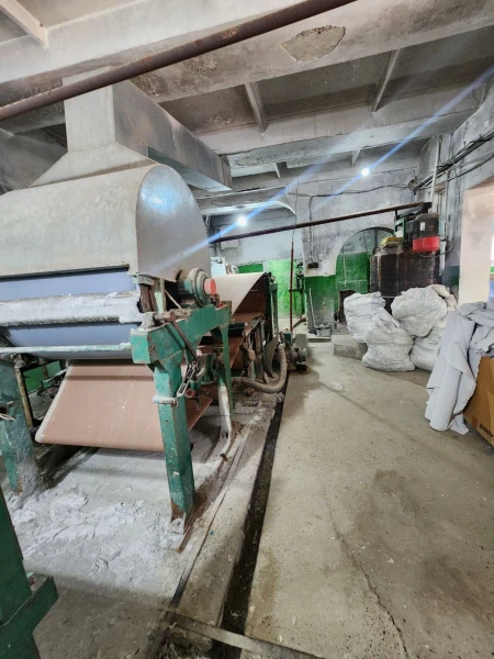 Tualetnoy bumaga stanogi komplekt sotiladi